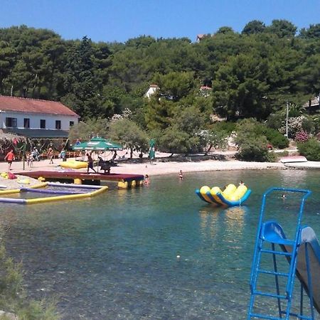 Apartments Vlado - 50M From The Sea Rogač 외부 사진