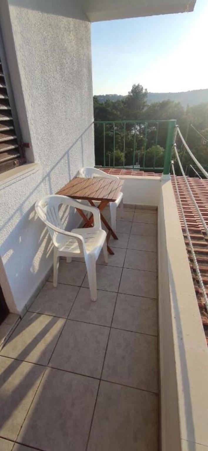 Apartments Vlado - 50M From The Sea Rogač 외부 사진