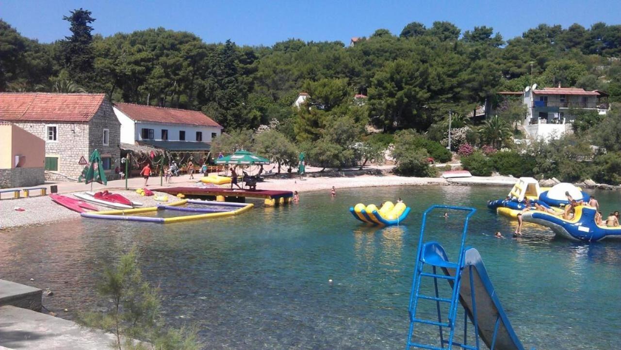 Apartments Vlado - 50M From The Sea Rogač 외부 사진