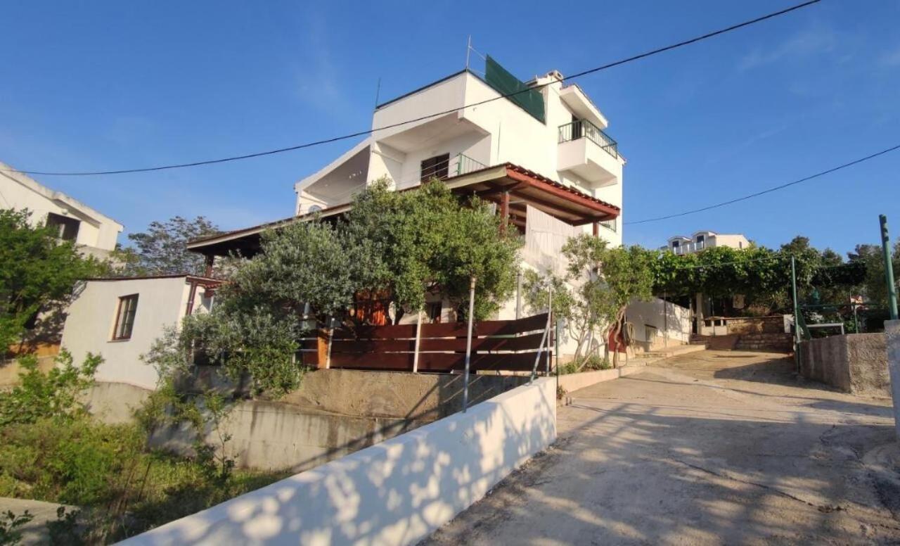 Apartments Vlado - 50M From The Sea Rogač 외부 사진